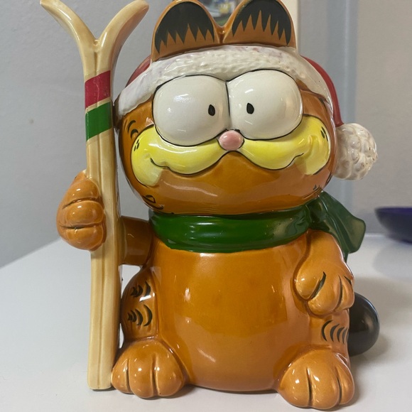 Enesco Other - Enesco Garfield Skier Piggy Bank